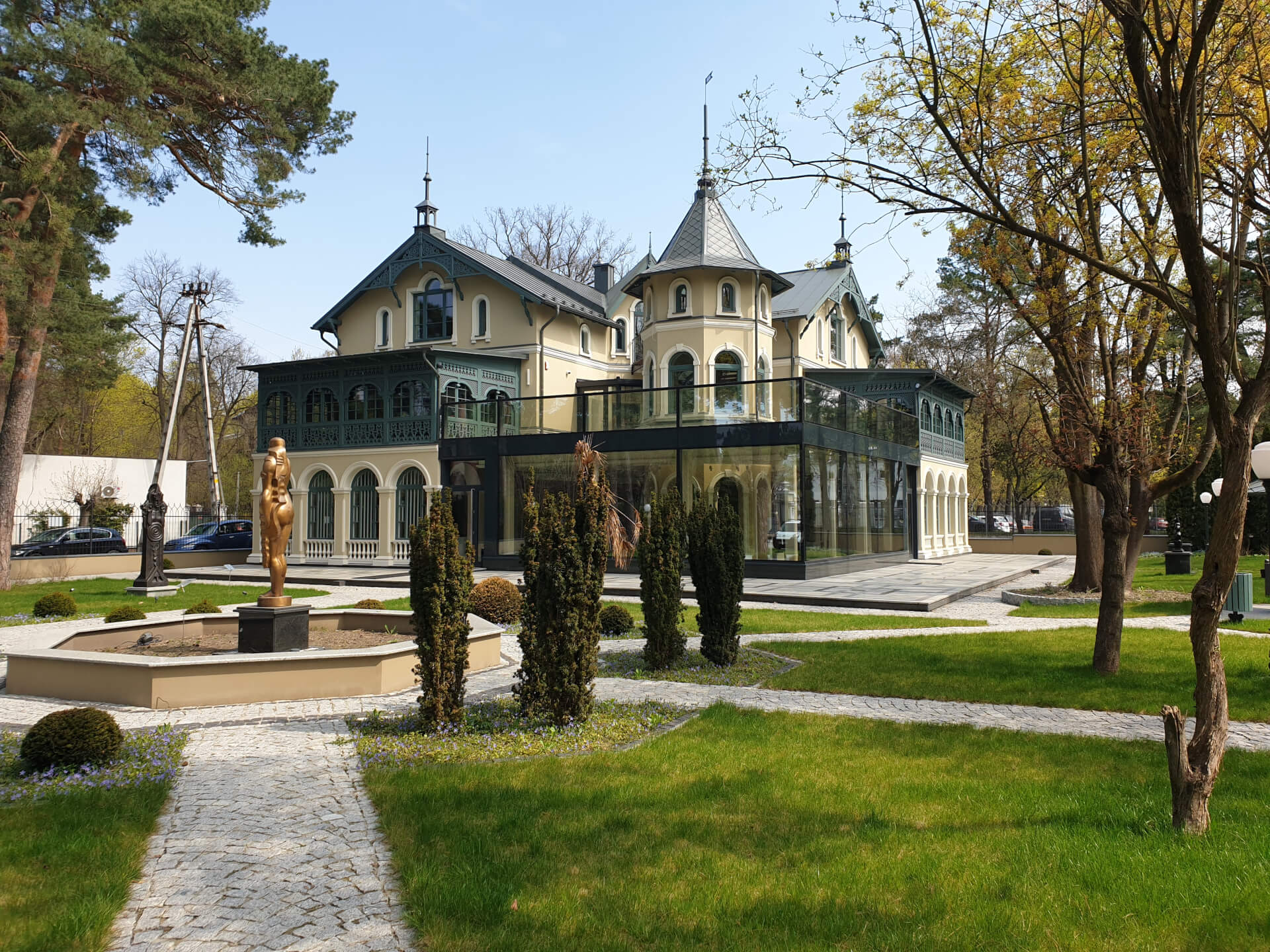 Hotel Dwór Konstancin - Muzeum Pałacu Króla Jana III w Wilanowie